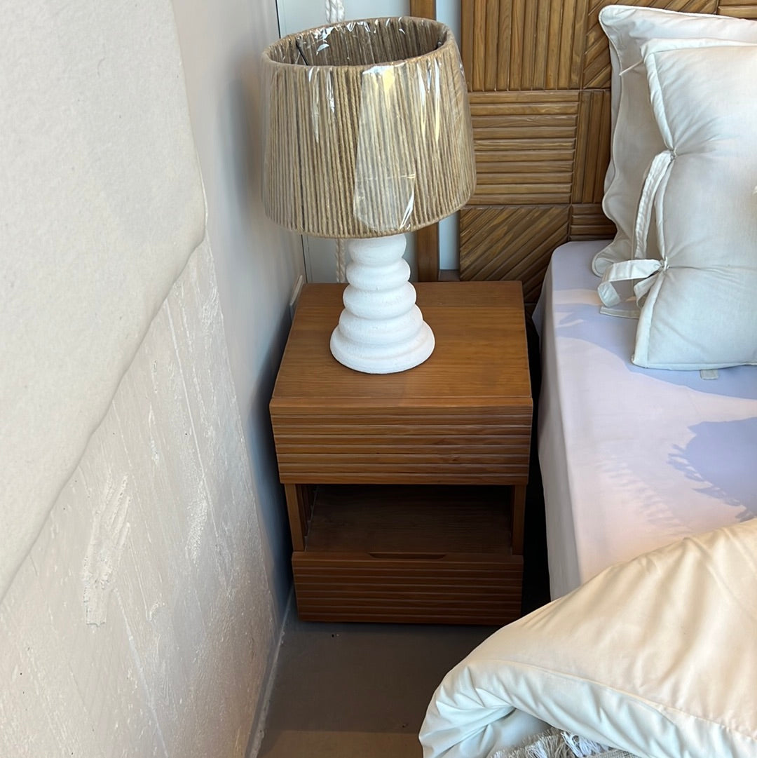 Clay Commode