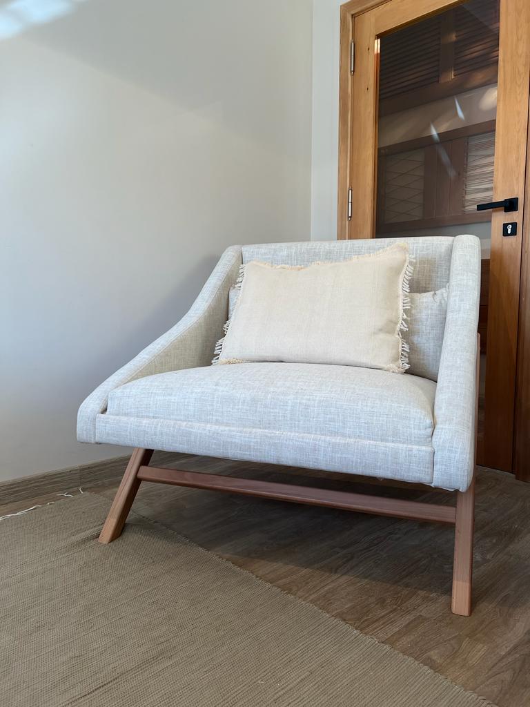 Dune Lounge Chair